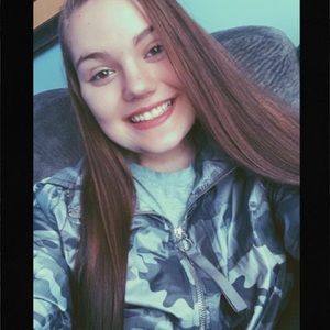 Meet your Posher, Mickala